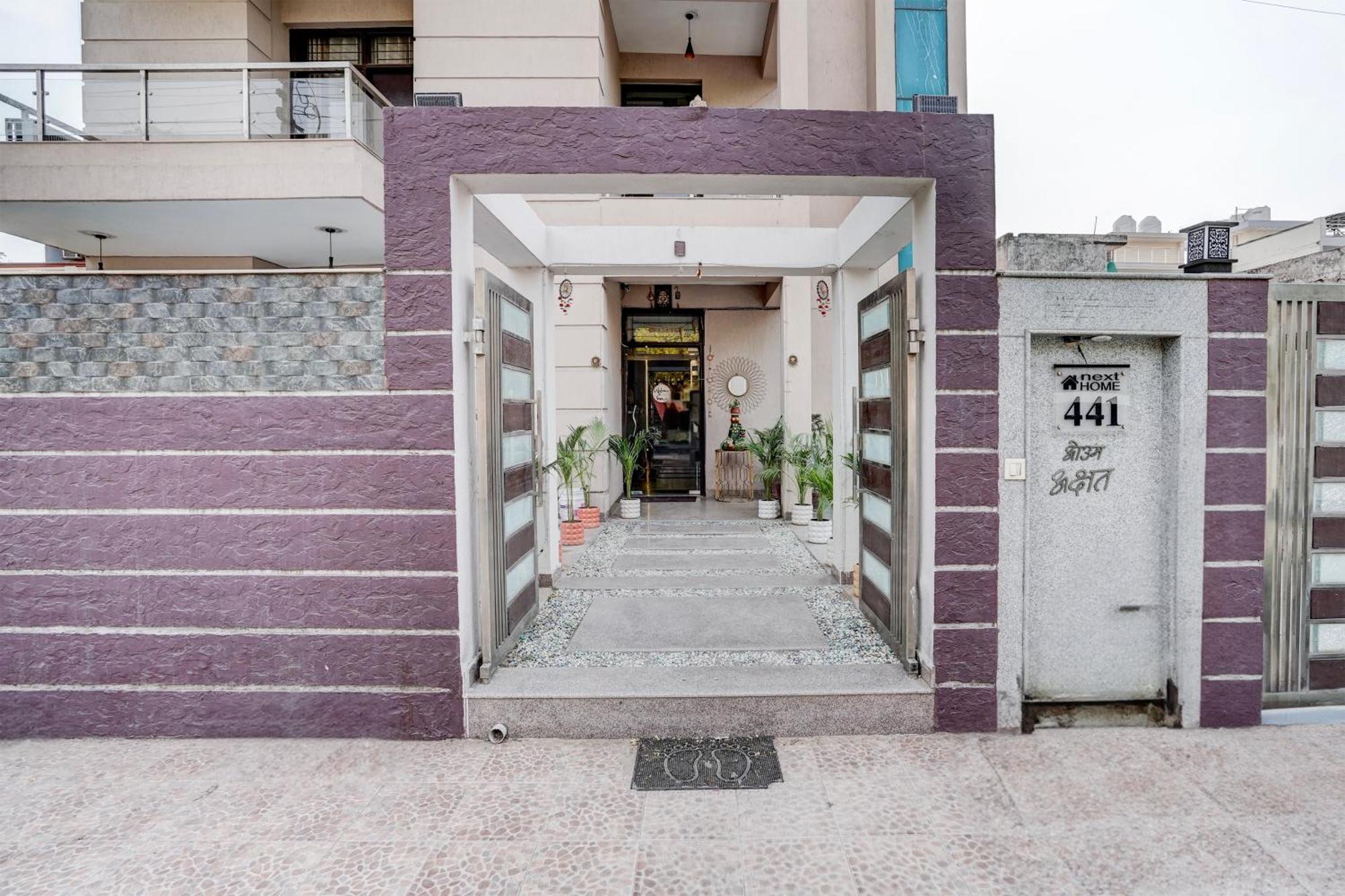 Fabexpress Next Home Gurgaon Exterior photo